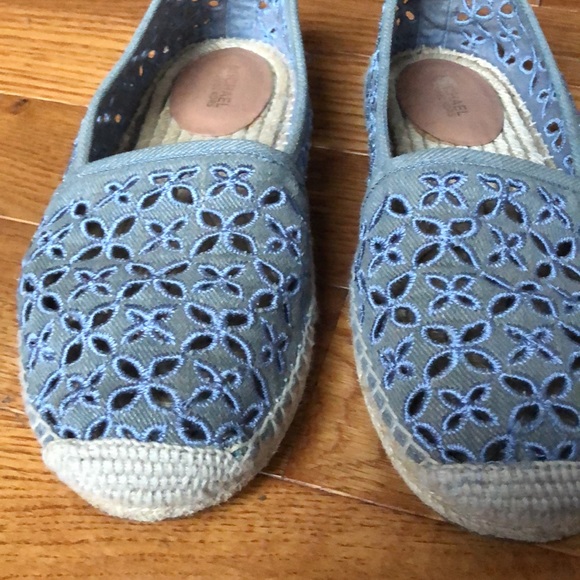 Michael Kors espadrille, gently used - Picture 8 of 14